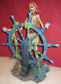 big-fig-pirate-helmsman-5.jpg (299869 bytes)